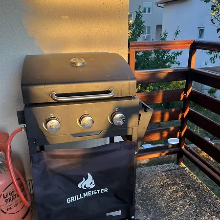 Dija Apartman